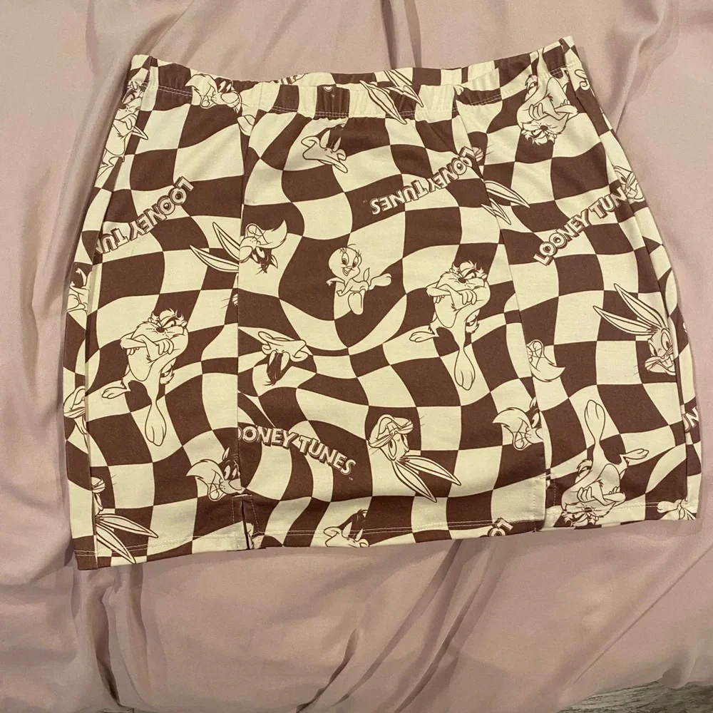 Looney Tunes Graphic Checkered Mini Skirt - NWOT